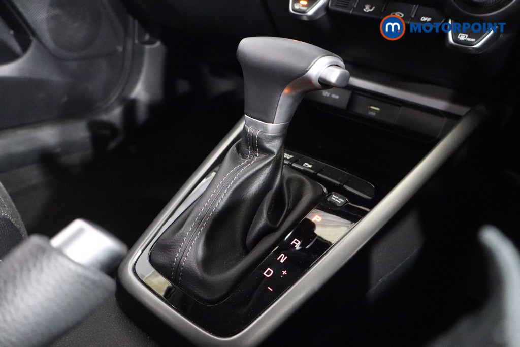 Used Kia Stonic 2022 for sale - 76862595: Photo 20