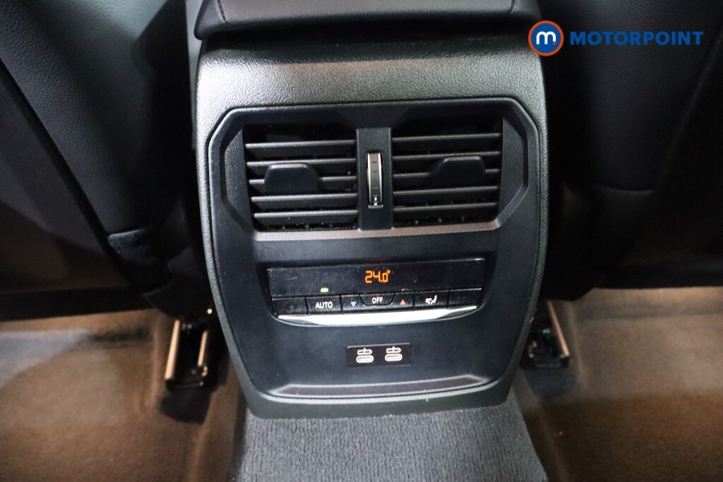 Used BMW 3 Series 2024 for sale - 76328910: Photo 31