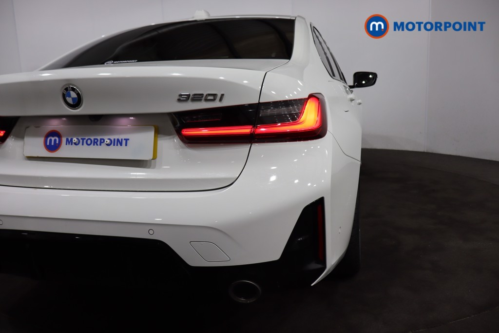 Used BMW 3 Series 2024 for sale - 76328910: Photo 40