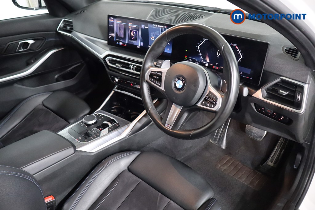 Used BMW 3 Series 2024 for sale - 76328910: Photo 9