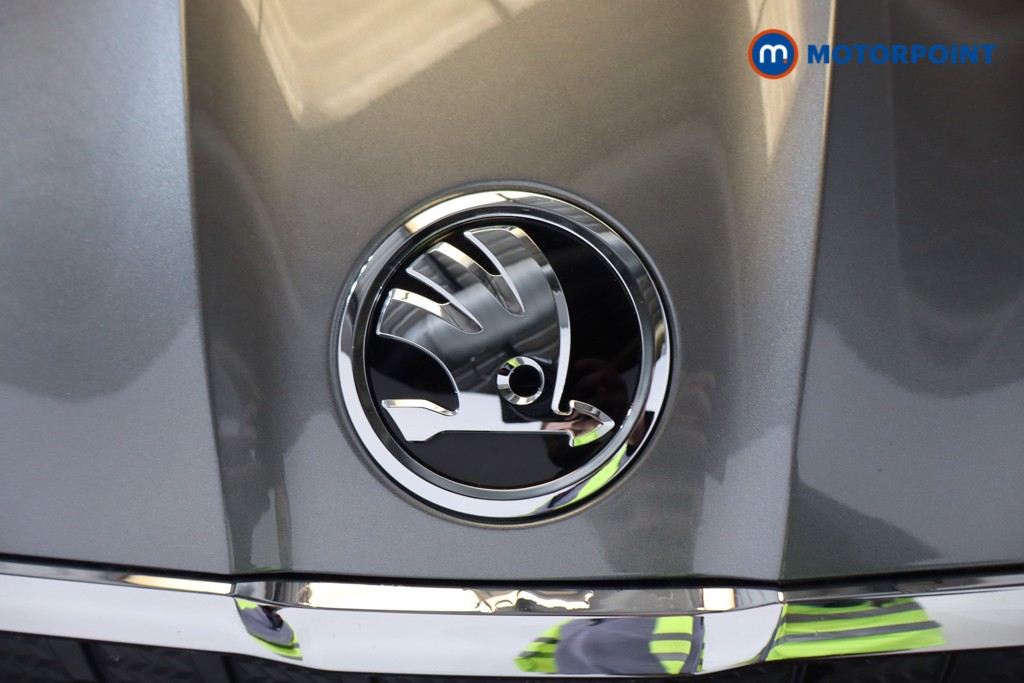 Used Skoda Enyaq 2025 for sale - 76067936: Photo 43