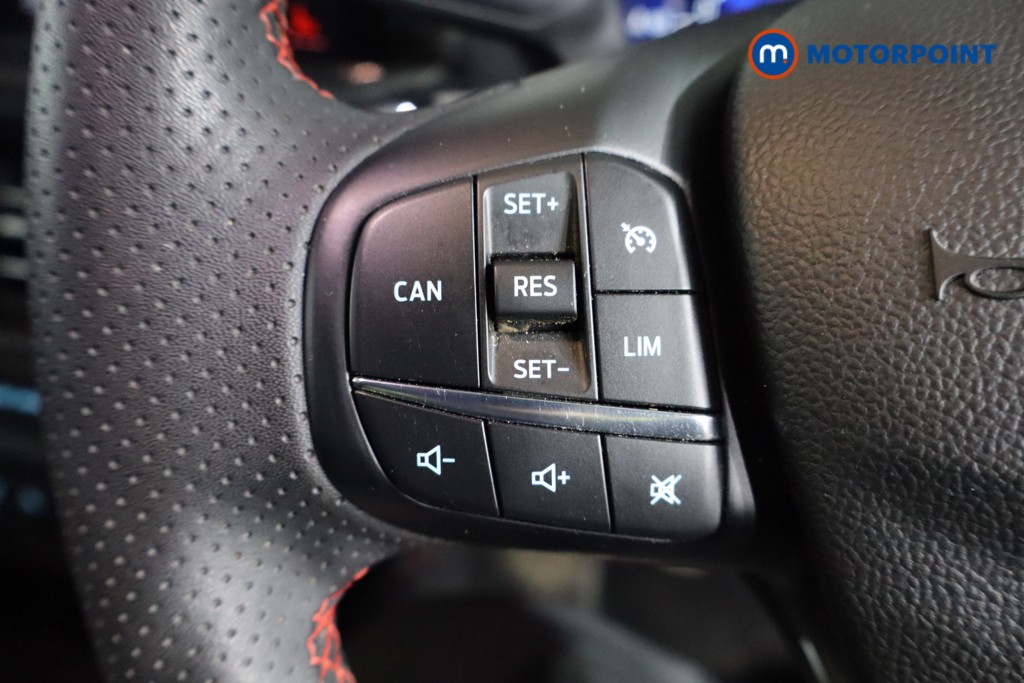 Used Ford Focus 2023 for sale - 76895779: Photo 10