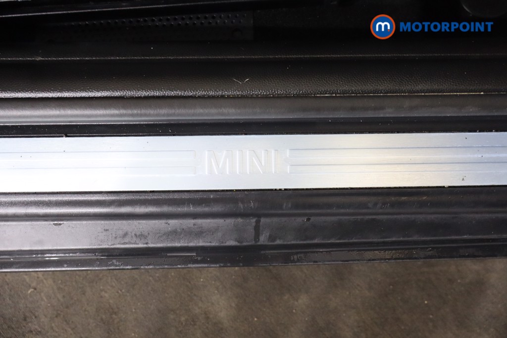 Used MINI Convertible 2021 for sale - 77262330: Photo 27