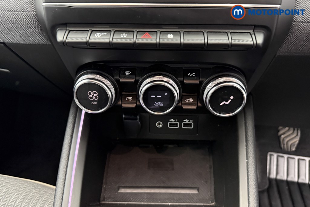 Used Renault Clio 2024 for sale - 77194784: Photo 18