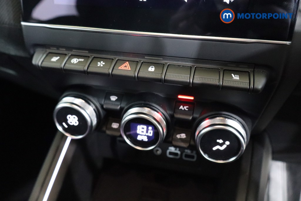 Used Renault Clio 2024 for sale - 76453005: Photo 20