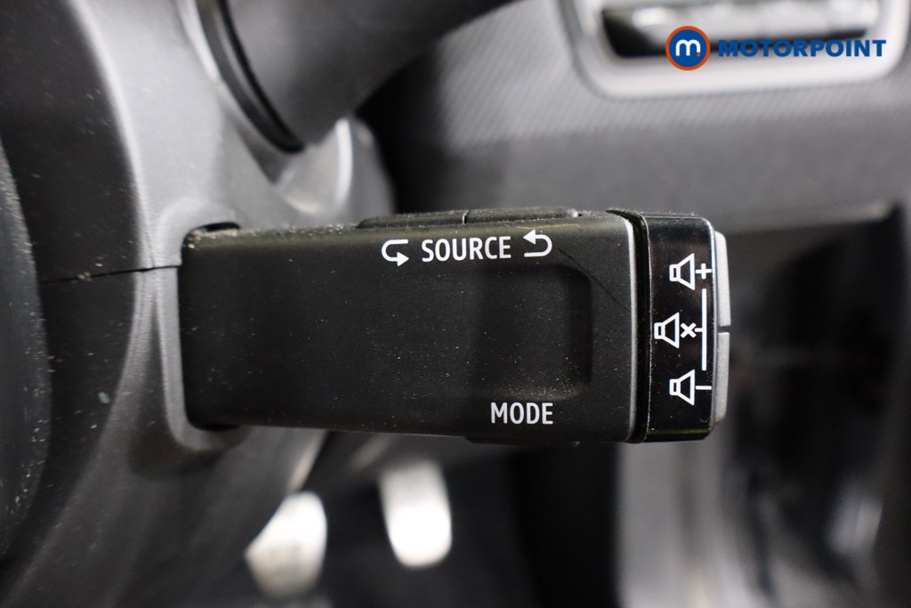 Used Renault Clio 2024 for sale - 76453005: Photo 27