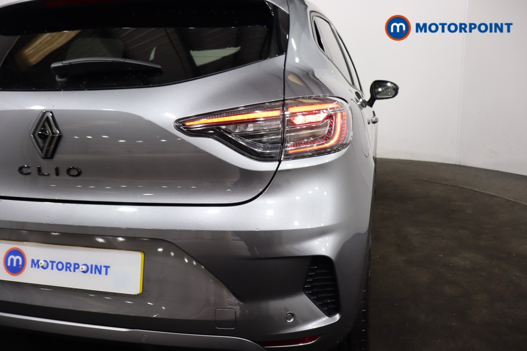 Used Renault Clio 2024 for sale - 76453005: Photo 41