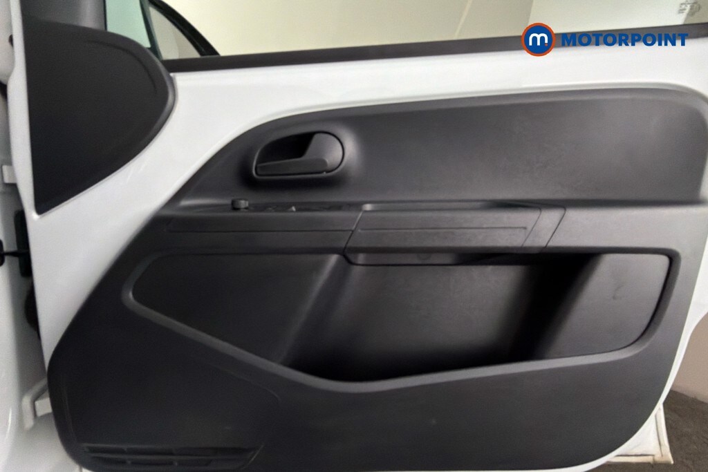 Used Volkswagen up! 2021 for sale - 77966008: Photo 21