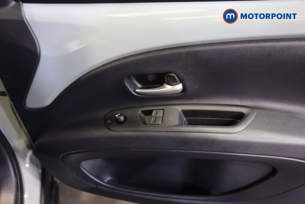 Used Toyota Aygo X 2024 for sale - 76653682: Photo 16