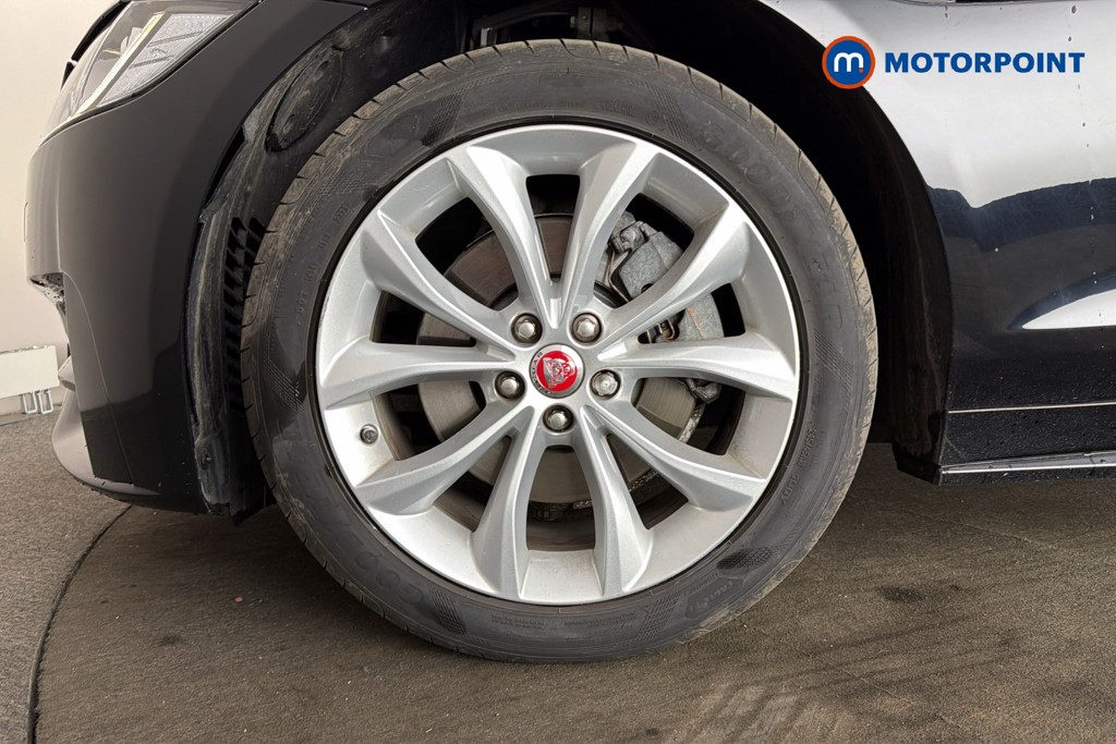 Used Jaguar XF 2018 for sale - 78223723: Photo 41