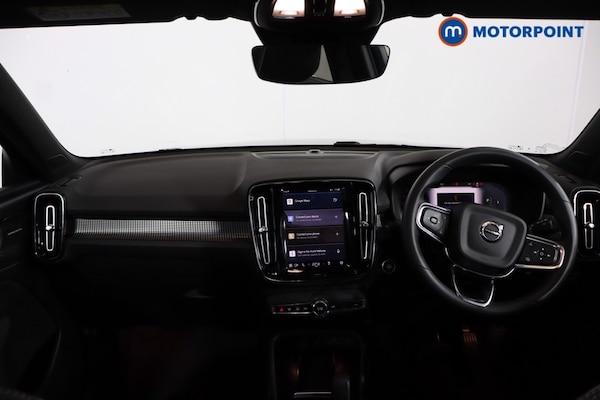 Used Volvo XC40 2023 for sale - 76303406: Photo 32