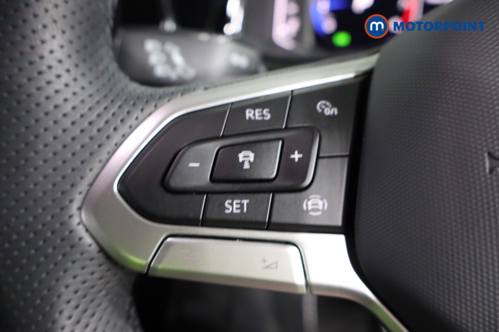 Used Volkswagen T-Roc 2025 for sale - 77259258: Photo 21