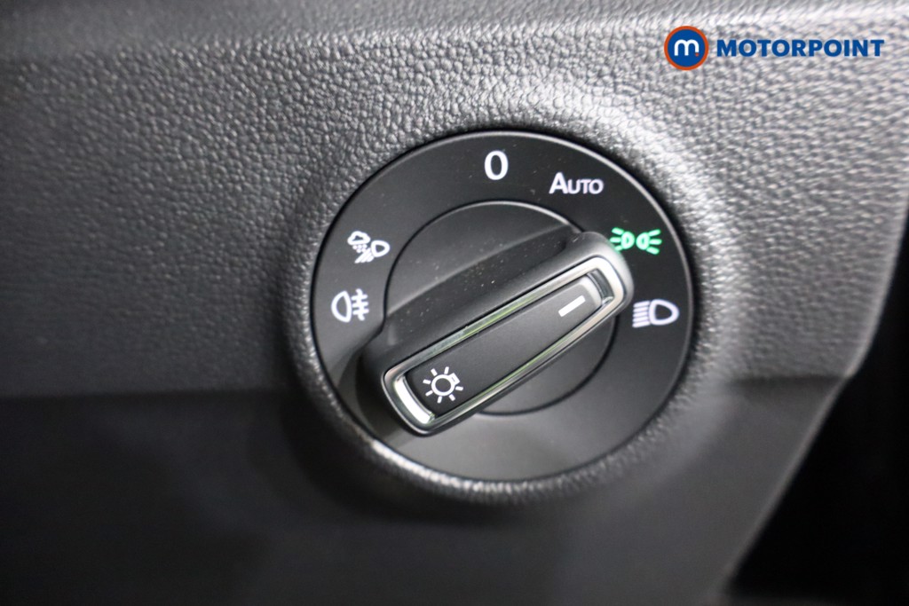 Used Volkswagen T-Roc 2025 for sale - 77259258: Photo 25