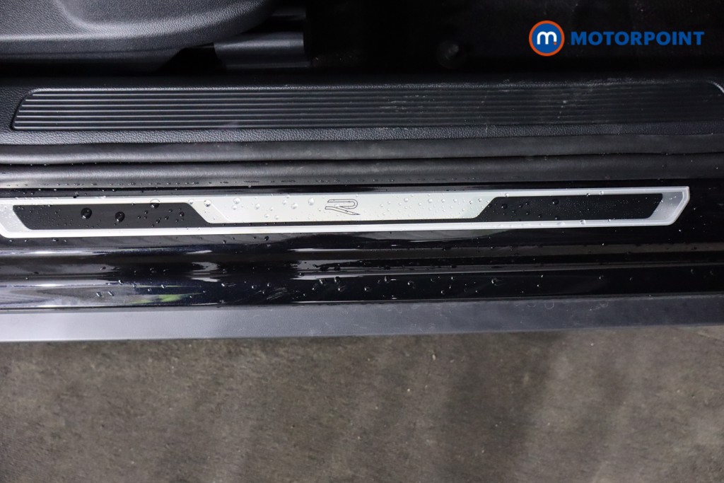 Used Volkswagen T-Roc 2025 for sale - 77259258: Photo 27