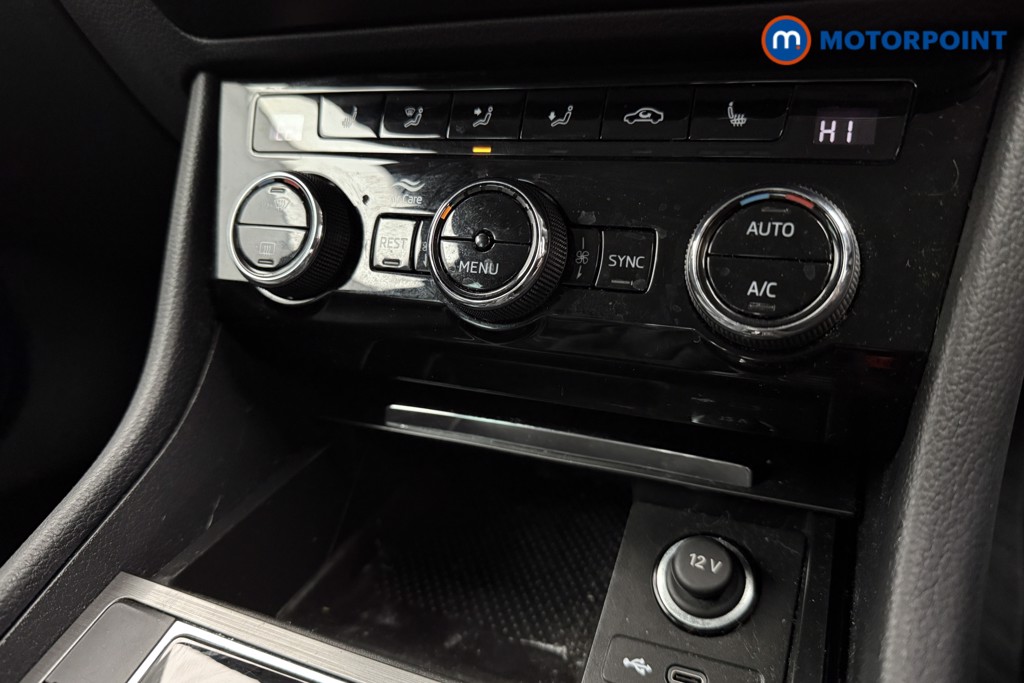 Used Skoda Superb 2021 for sale - 76515728: Photo 21