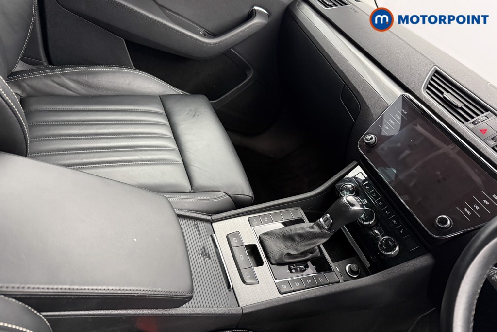 Used Skoda Superb 2021 for sale - 76515728: Photo 24