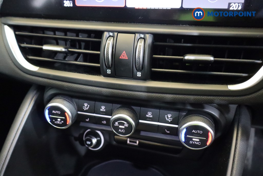 Used Alfa Romeo Giulia 2024 for sale - 76080072: Photo 20