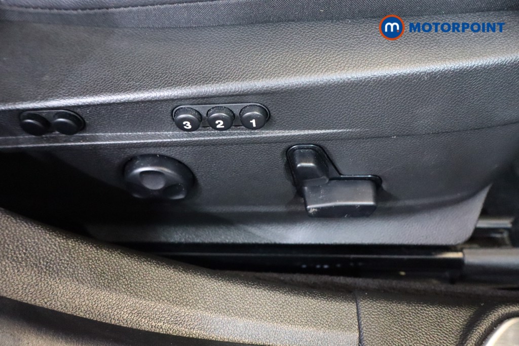 Used Alfa Romeo Giulia 2024 for sale - 76080072: Photo 28