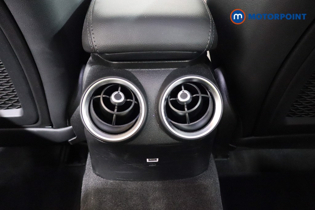 Used Alfa Romeo Giulia 2024 for sale - 76080072: Photo 32