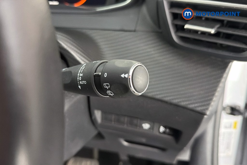 Used Peugeot 2008 2024 for sale - 77989204: Photo 15