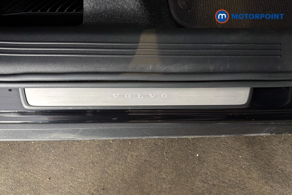 Used Volvo XC40 2023 for sale - 78159520: Photo 29