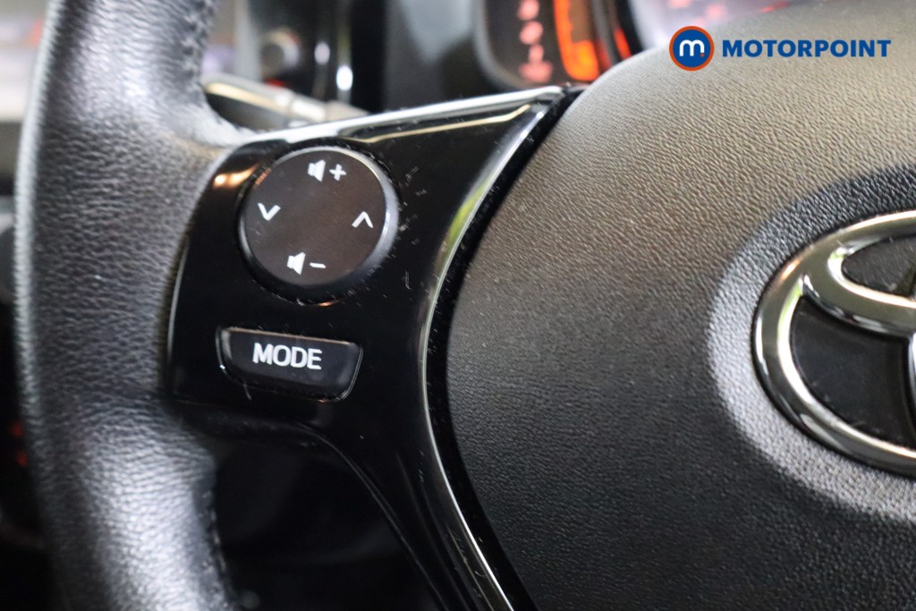 Used Toyota AYGO 2017 for sale - 76519764: Photo 11