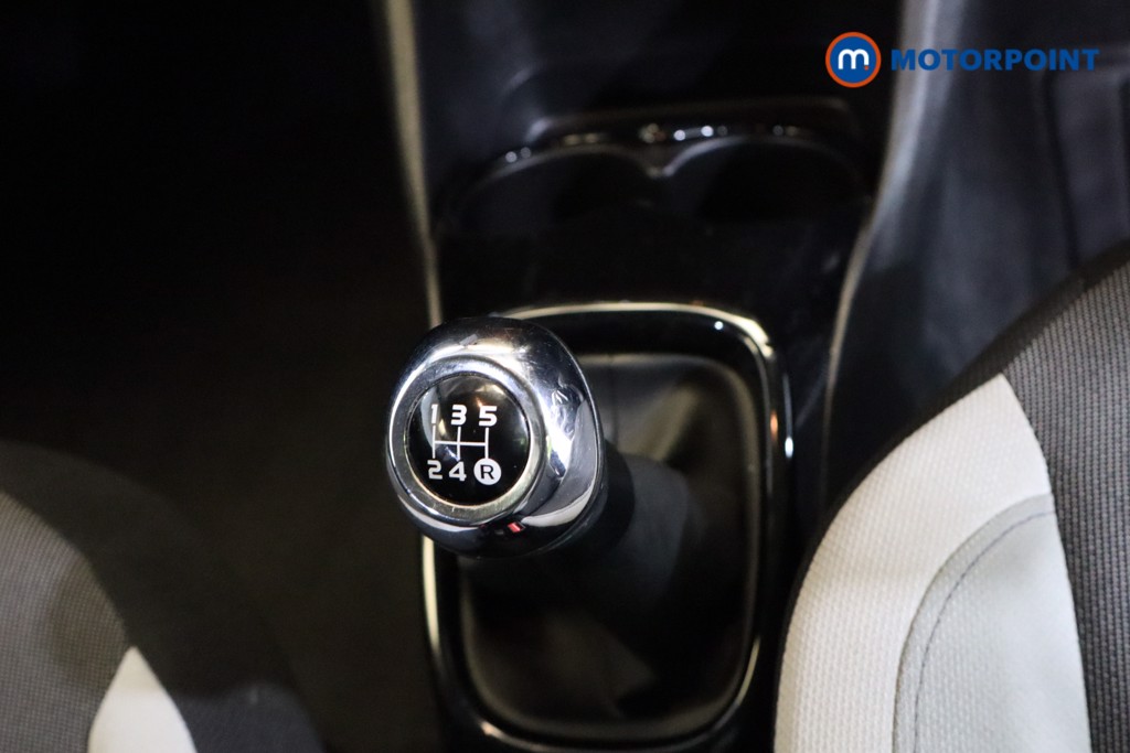 Used Toyota AYGO 2017 for sale - 76519764: Photo 15