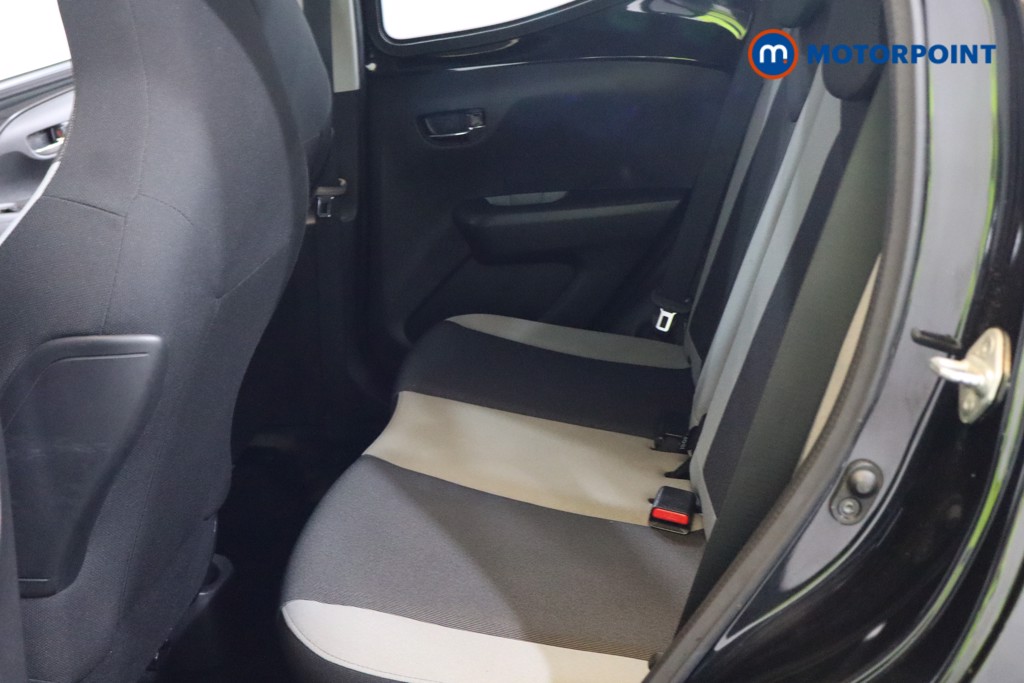 Used Toyota AYGO 2017 for sale - 76519764: Photo 19