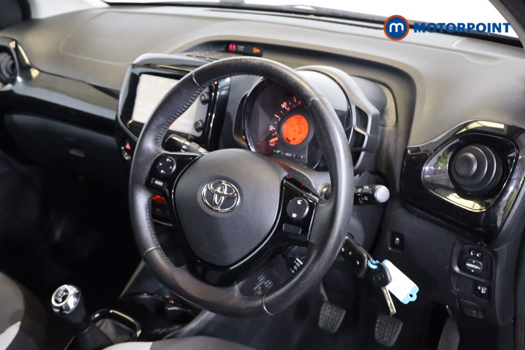 Used Toyota AYGO 2017 for sale - 76519764: Photo 9