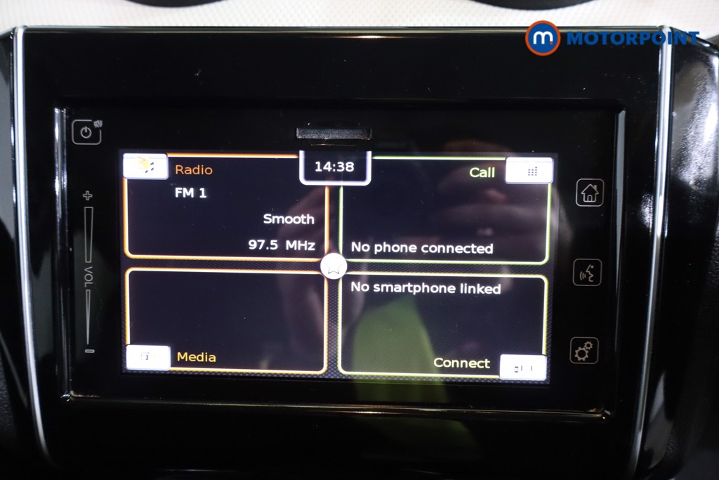 Used Suzuki Swift 2018 for sale - 77674900: Photo 12