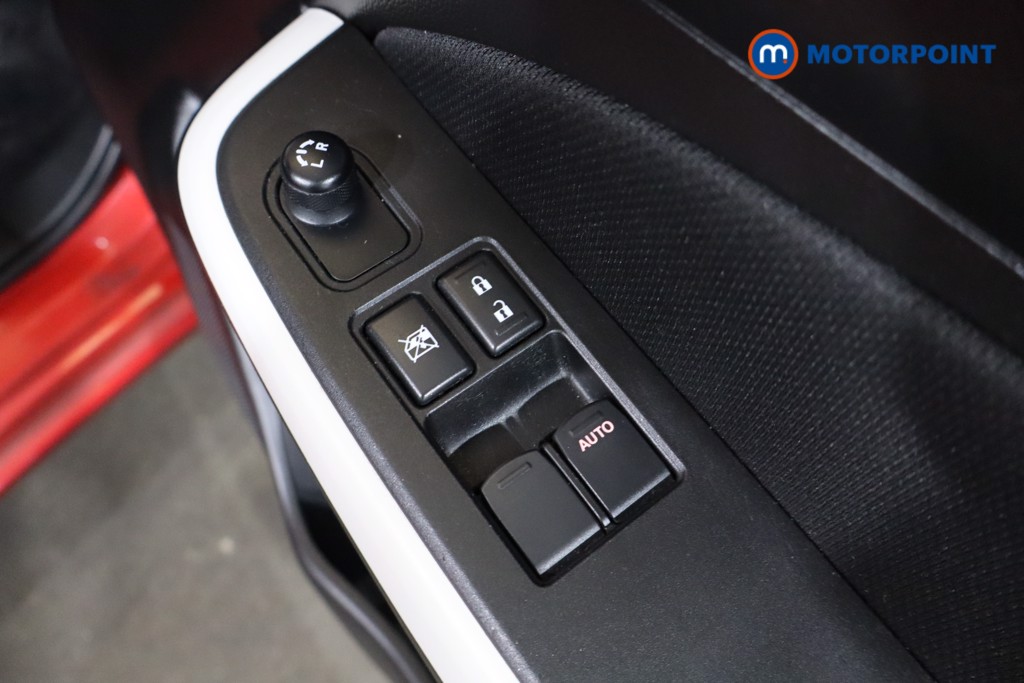 Used Suzuki Swift 2018 for sale - 77674900: Photo 23