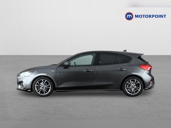 Used Ford Focus 2018 for sale - 78387051: Photo