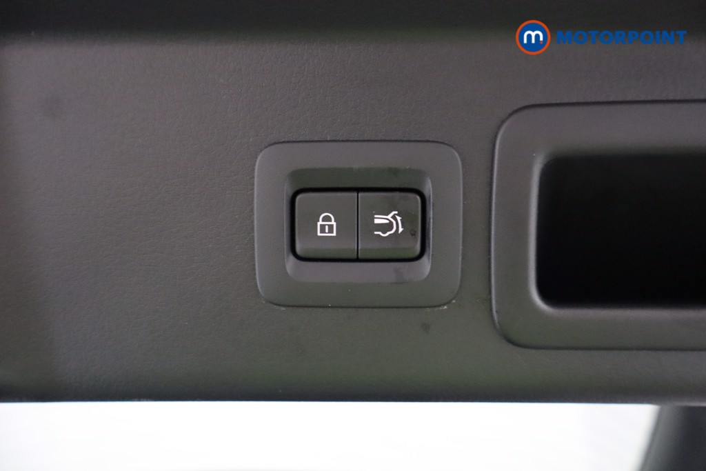 Used Mazda CX-30 2022 for sale - 77112515: Photo 34