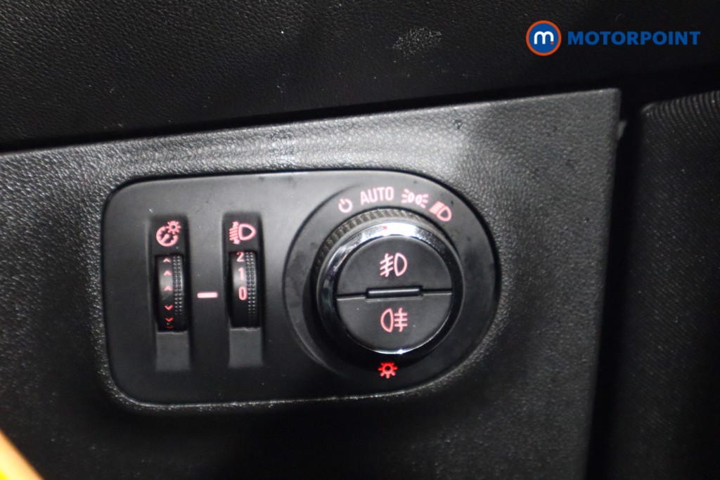 Used Vauxhall Corsa 2018 for sale - 76628318: Photo 15