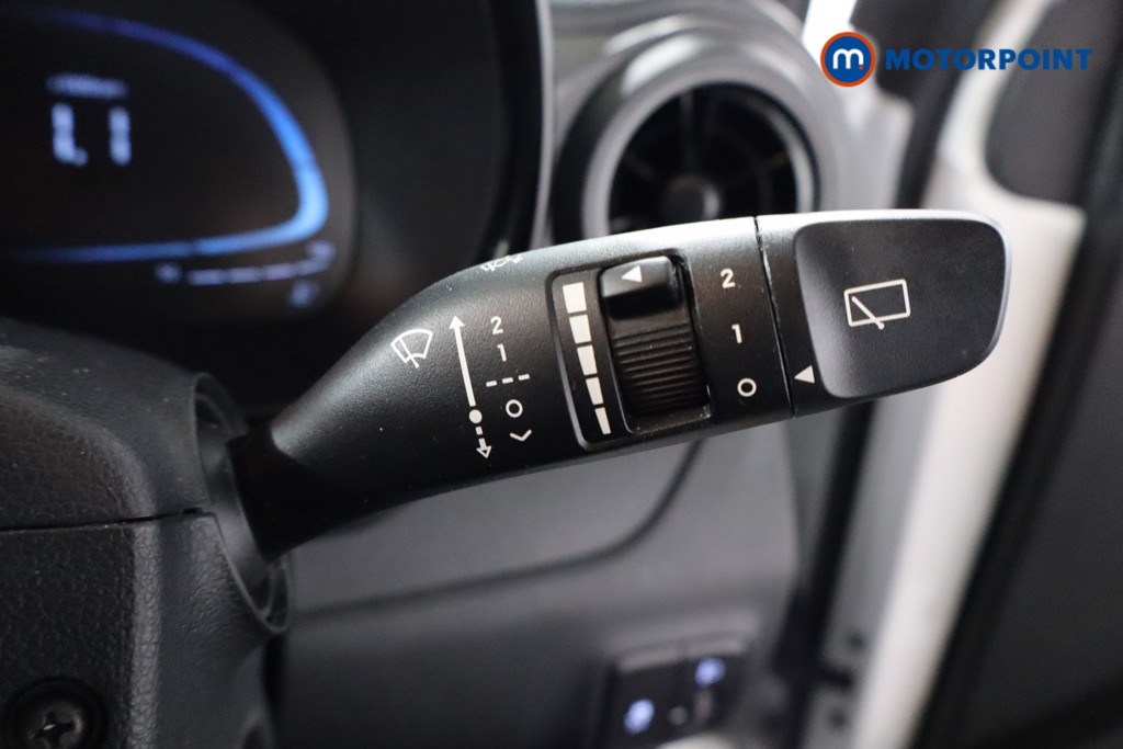 Used Hyundai i10 2023 for sale - 76746209: Photo 14