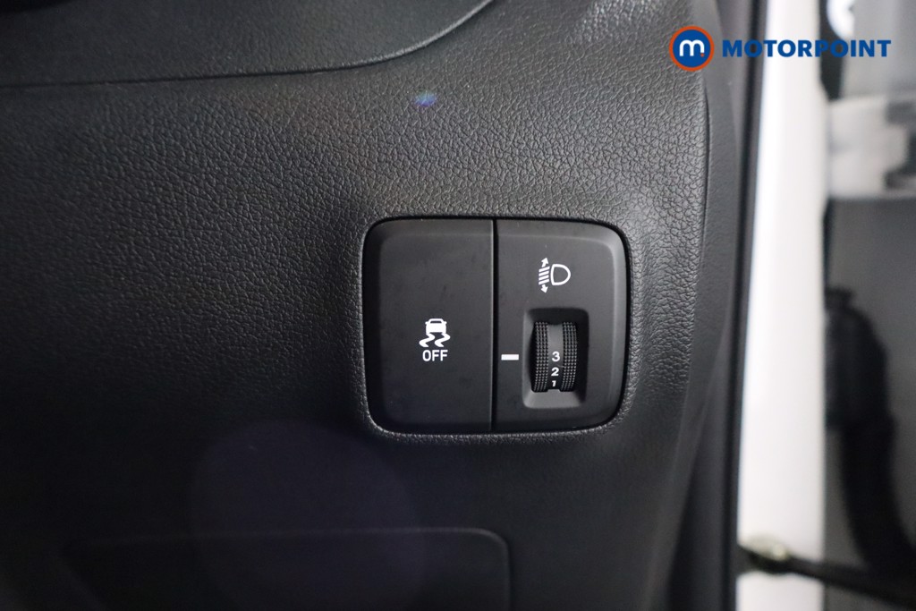 Used Hyundai i10 2023 for sale - 76746209: Photo 19