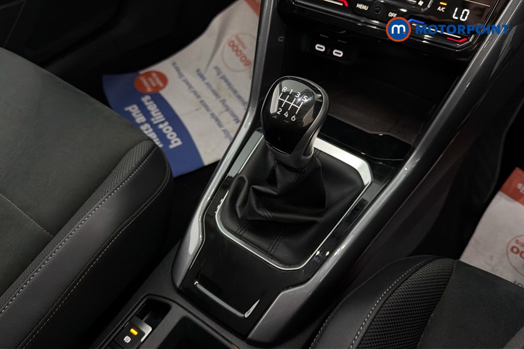 Used Volkswagen T-Roc 2022 for sale - 78153320: Photo 20