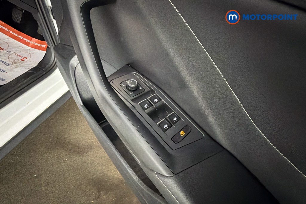 Used Volkswagen T-Roc 2022 for sale - 78153320: Photo 24