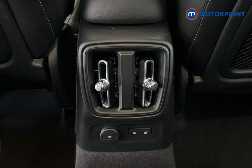 Used Volvo XC40 for sale - 78103734: Photo 32