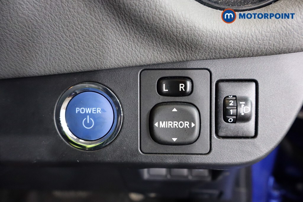 Used Toyota Yaris 2018 for sale - 76131682: Photo 25