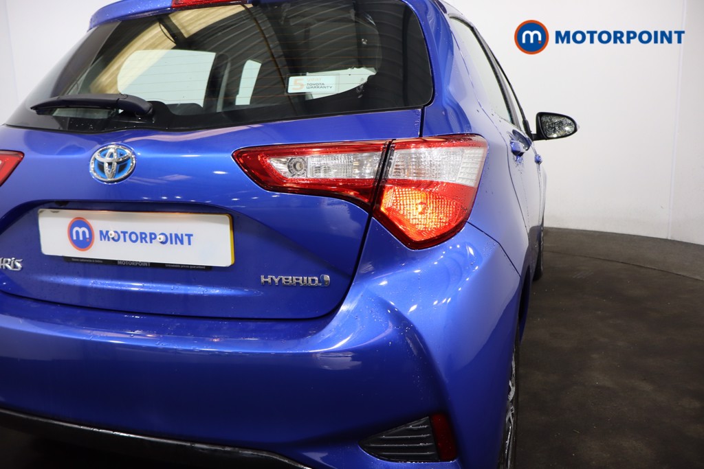 Used Toyota Yaris 2018 for sale - 76131682: Photo 37