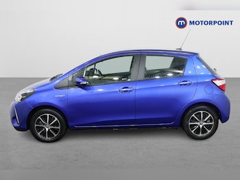 Used Toyota Yaris 2018 for sale - 76131682: Photo 4