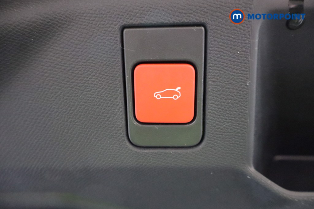 Used Peugeot 5008 2025 for sale - 77607777: Photo 34