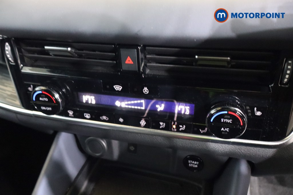 Used Nissan Qashqai for sale - 76554700: Photo 22