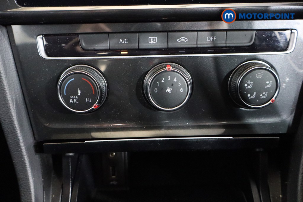 Used Volkswagen Golf 2017 for sale - 76628315: Photo 15