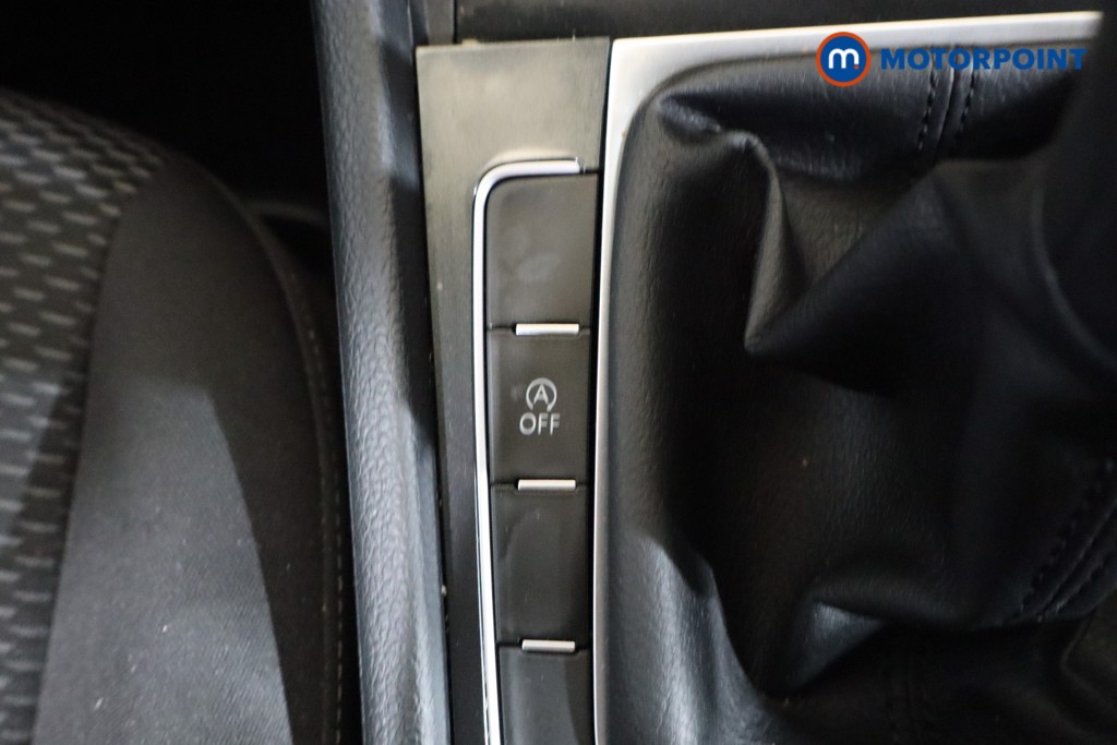 Used Volkswagen Golf 2017 for sale - 76628315: Photo 17