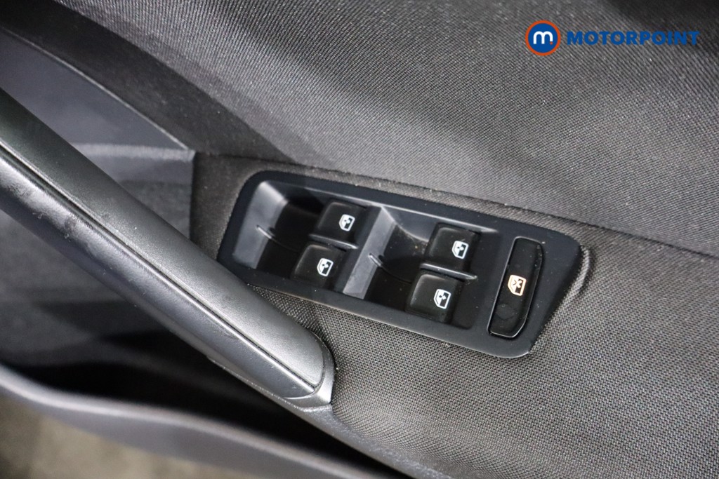 Used Volkswagen Golf 2017 for sale - 76628315: Photo 20