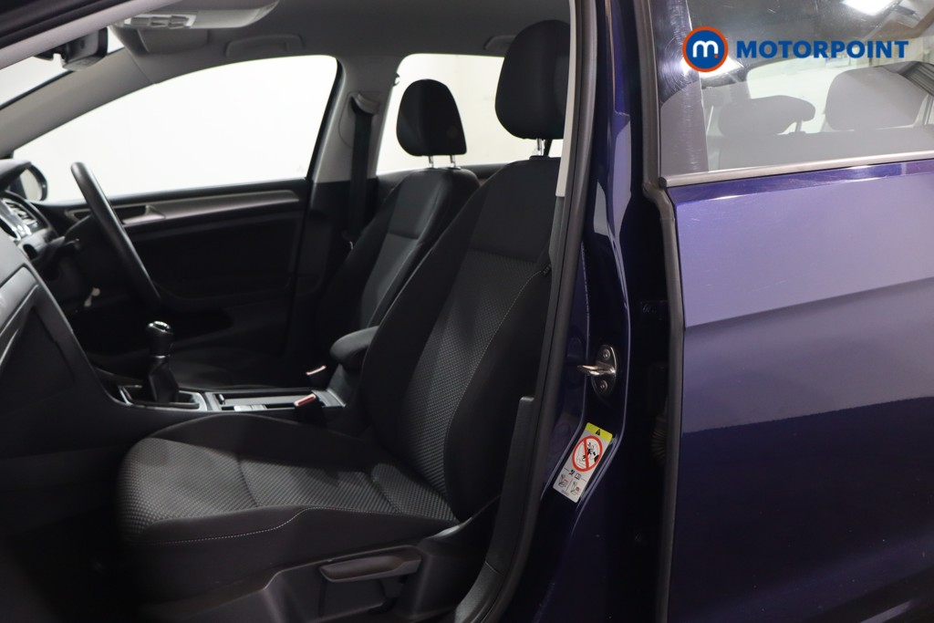 Used Volkswagen Golf 2017 for sale - 76628315: Photo 23