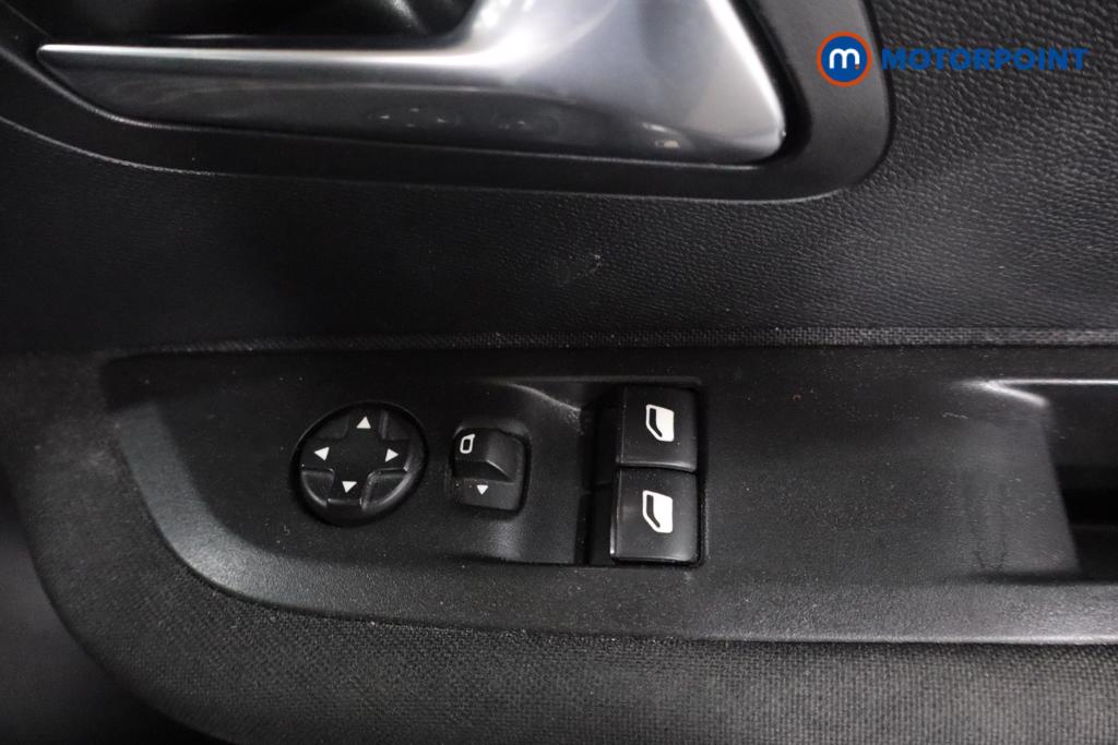 Used Peugeot 208 2020 for sale - 77718843: Photo 17