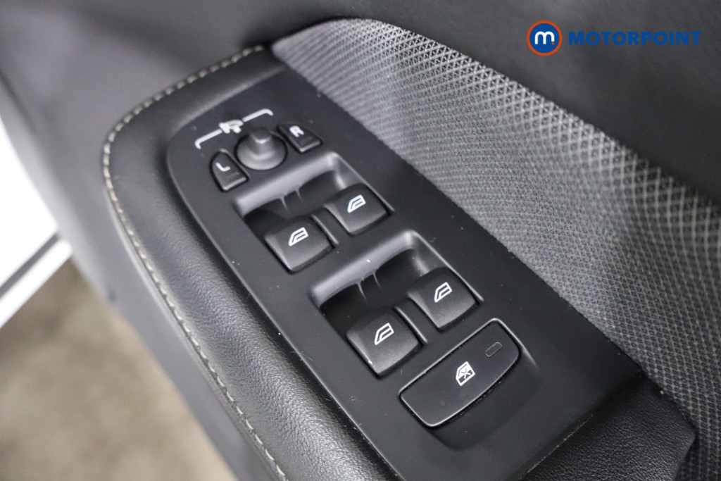 Used Volvo S60 for sale - 77045932: Photo 26